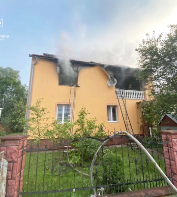 На Львівщині під час пожежі загинула матір з дитиною (ФОТО)
