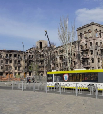 Ситуація в Маріуполі шокує: людей викидають із квартир, геноцид триває