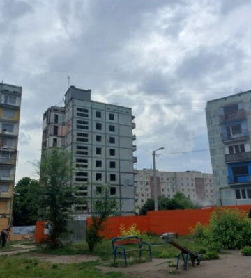 В Запорожье начали восстановление еще одной разрушенной ракетой многоэтажки: что планируют сделать – ФОТО