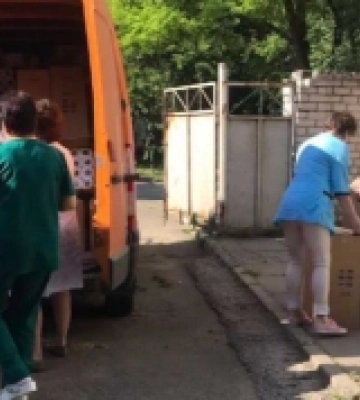 Лікарня Херсона отримала гуманітарну допомогу з Вінниці