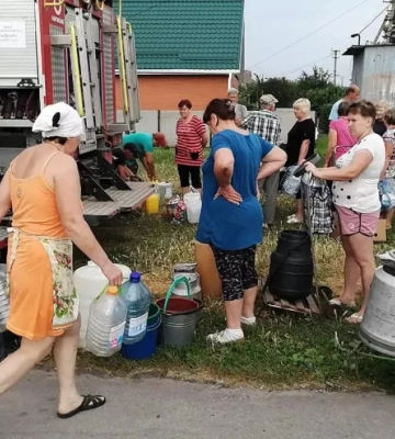 У Марганці на Дніпропетровщині в черзі за водою померла літня жінка