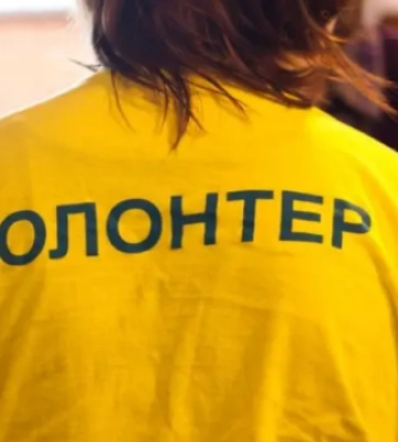 Сколько украинцев занимаются волонтерской деятельностью во время войны ‒ результаты опроса (ИНФОГРАФИКА)
