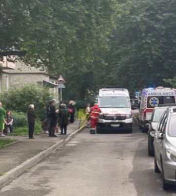 Зачепив вудкою лінію електропередач: 12-річний волинянин загинув від удару струмом