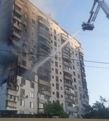 Взрыв в многоэтажке в Киеве: двое погибших, разрушена часть 16-этажного дома, предварительная причина — взрыв газа