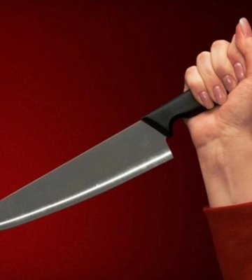 В Київській області жінка вдарила чоловіка ножем