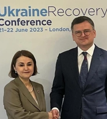 Кулеба зустрівся з новою главою МЗС Румунії