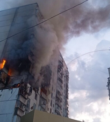 В 16-этажном доме на улице Малышко мощнейший взрыв газа, есть погибшие - фото и видео