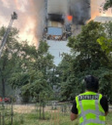 Вибух у багатоповерхівці в Києві: поліція попередньою причиною називає витік газу
