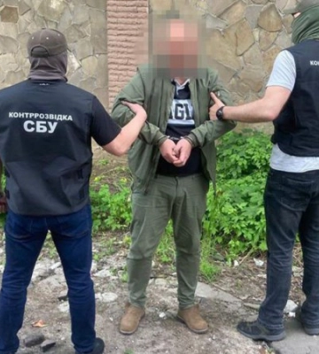 У Миколаєві затримали навідника російських ракет на заводи міста