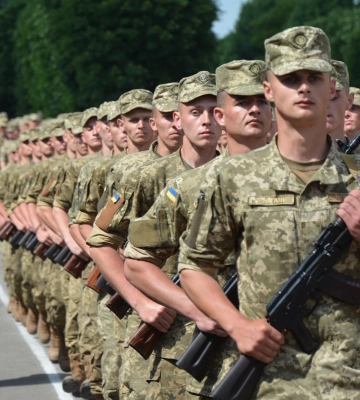 В Киеве всех военнообязанных призвали явиться в ТЦК: юрист рассказала, законно ли это
