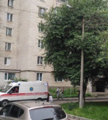 «Протягом години медики намагалися врятувати 19-річну дівчину»: подробиці трагедії у Луцьку