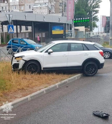 У Кропивницькому зіштовхнулися автівки