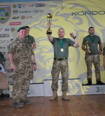 Прикордонники вперше провели змагання з подолання перешкод «Kordon Race»