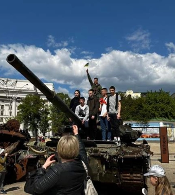"Як я звикла до повітряних тривог": репортаж грузинської журналістки з Києва