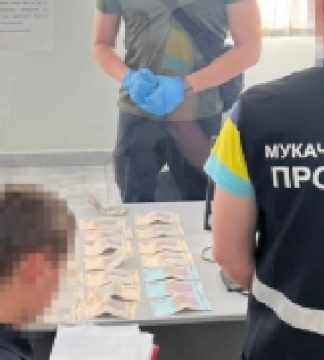 У Тячеві на махінаціях із видачею водійських посвідчень викрили керівника автошколи
