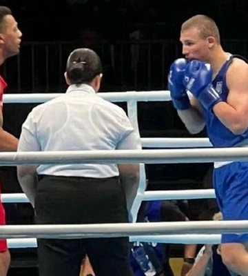 Полтавець Олександр Хижняк здобув першу ліцензію України з боксу на Олімпійські ігри 2024 року