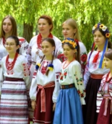 Просвітяни Рівненщини організували до Дня Конституції благодійний концерт