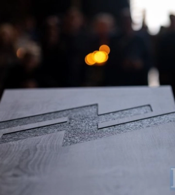 У Львові провели в останню путь азовця Петра Гука та медикиню Ілону Орлову