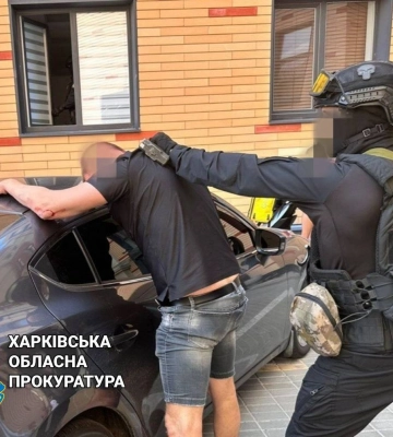 У Харкові шахраї виманювали гроші у людей, які шукали &quot;легкого заробітку під час війни&quot;