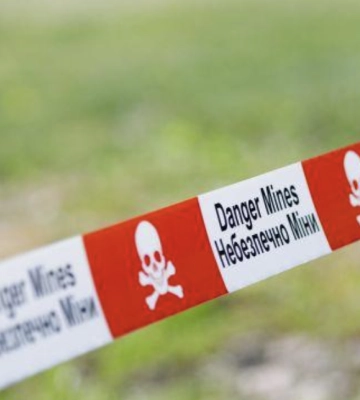 У Харківській області внаслідок наїзду на боєприпас підірвався трактор