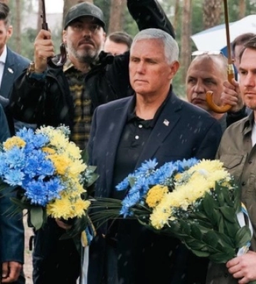 Пенс відвідав Бучу та Ірпінь