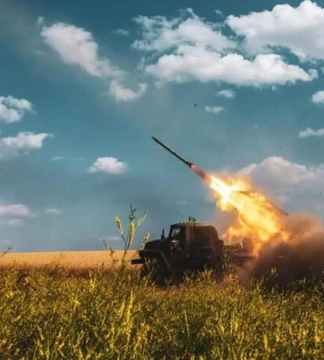Вибухи у Бердянську: ЗСУ підтвердили знищення штабу та складу росіян