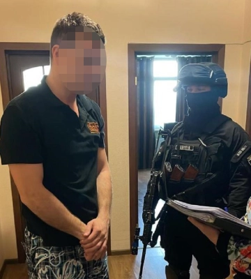 Понад 200 потерпілих: у Києві чоловік розбещував дітей і продавав порнографію за кордон