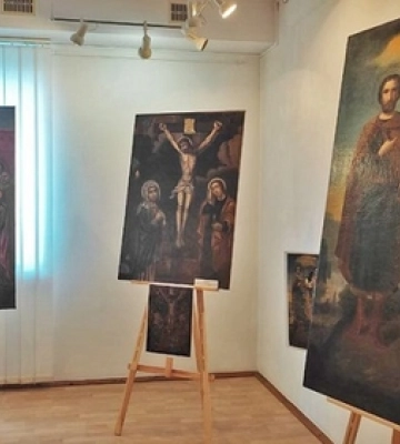 Як виглядають відреставровані ікони XVIII-XIX століть, які представили у Музеї волинської ікони (фото, відео)