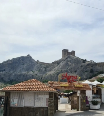 Генуэзские крепости в Крыму брошены на произвол судьбы российскими властями
