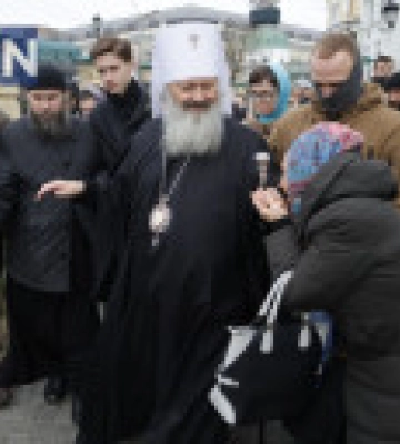 Суд продовжив цілодобовий домашній арешт митрополиту УПЦ МП Павлу