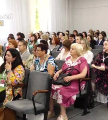 У Кропивницькому жінок, які мають бізнес, познайомили із кращими практиками жіночого підприємництва (відео)