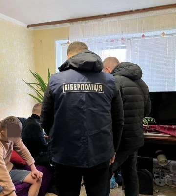 Жителі Дніпра створили фейкові магазини з продажу тютюнових виробів