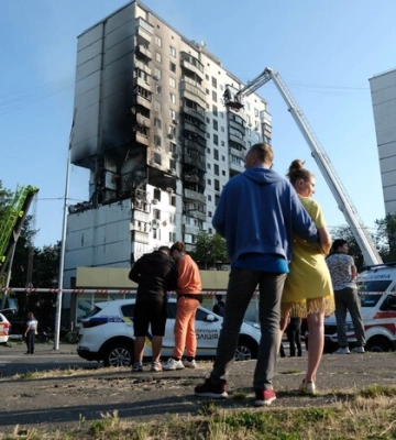 Вибух у столичній багатоповерхівці: рятувальники дістали з-під завалів ще одне тіло