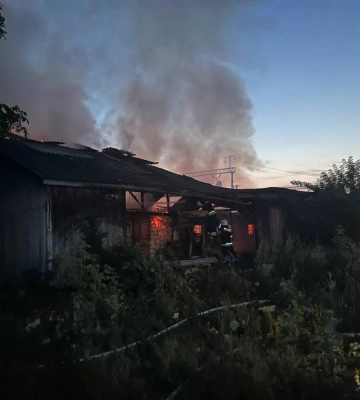 За минулу добу вогнеборці Рівненської області ліквідували дві пожежі