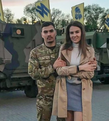 «Як пояснював мені лікар, організм уже почав з’їдати сам себе. Такими всі повертаються з полону», — дружина «азовця»