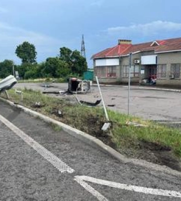 Наїхав на металевий відбійник: поліція Полтавщини встановлює обставини ДТП в які загинула дитина