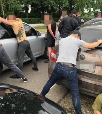 ДБР заблокувало на Закарпатті новий канал переправлення ухилянтів до країн Європи