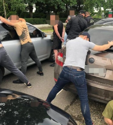ДБР заблокувало на Закарпатті новий канал переправлення ухилянтів до країн Європи