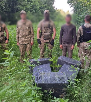 Драбини, трапи, 5 тисяч пачок сигарет: як ловили контрабандистів на кордоні з Румунією