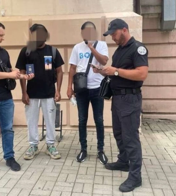 У Дніпрі в одному з вишів навчалися троє незаконних мігрантів