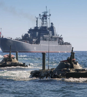 РФ вивела в Чорноме море ще один ракетоносій: скількома «Калібрами» може вдарити ворог