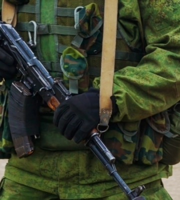 «Або давайте ключ, або будемо ламати двері». Як військові РФ заселяються в житло українців в окупації?