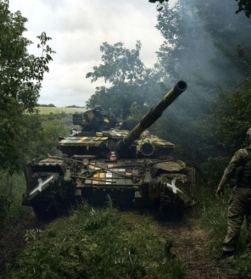 РФ тримає під Бахмутом до 50 тисяч військових, – Череватий