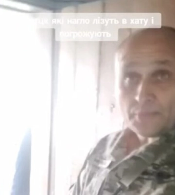 &quot;Я тобі зараз ногу зламаю&quot;: на Хмельниччині воєнкоми з погрозами вдерлися до оселі місцевого мешканця