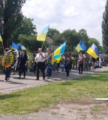 У Луцькому районі прощались з Героєм Володимиром Сидляром 