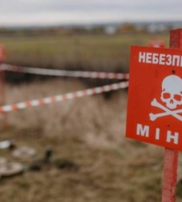Мешканець Херсонщини підірвався на вибухівці росіян: що відомо про його стан