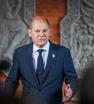 Шольц: Крым – неотъемлемая часть Украины, немецкое оружие не должно воевать в России