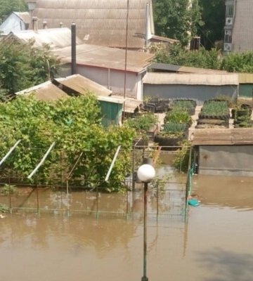 Без зв’язку, електрики, води та газу: ситуація в Голій Пристані критична