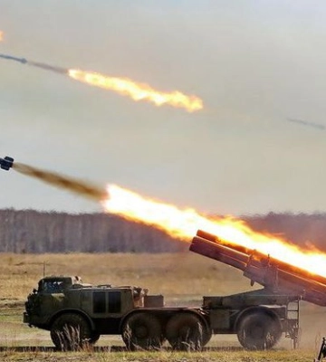 Россияне обстреляли дом в Херсоне, есть раненые