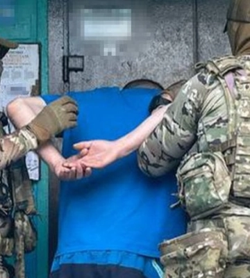 СБУ затримала ворожого агента: здавав ворогу локації ППО за 6 тисяч грн та мав намір підірвати залізницю
